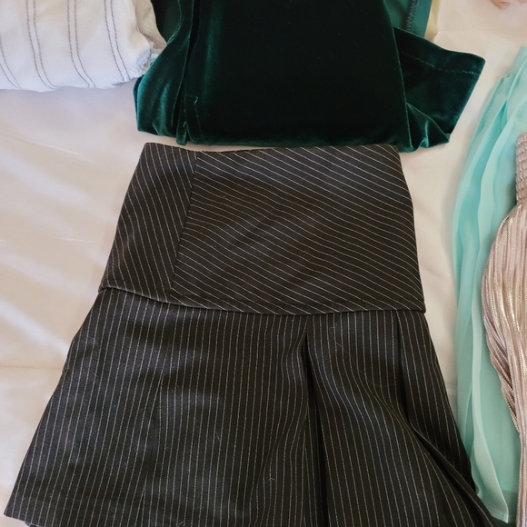 Bundle of skirts!! Skirts Sizes XS - S - 11 Skirts total - Picture 14 of 16